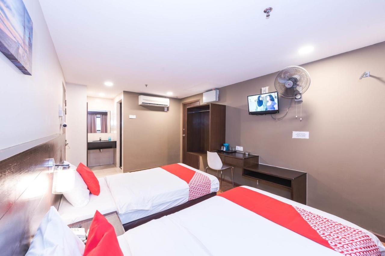 Oyo 89421 Pp Island Hotel George Town Eksteriør billede