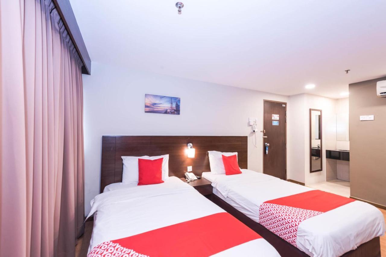 Oyo 89421 Pp Island Hotel George Town Eksteriør billede
