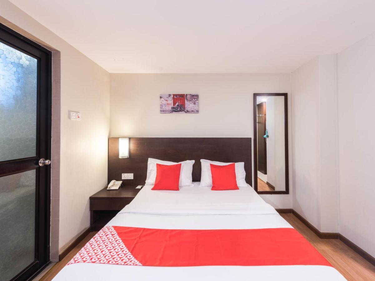 Oyo 89421 Pp Island Hotel George Town Eksteriør billede